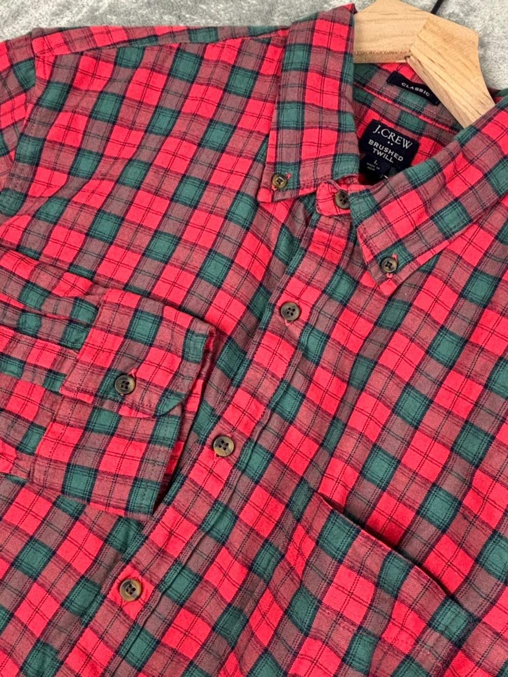 J Crew Factory Brushed Twill Shirt Men Large Red Green Plaid Classic AP635 NWT